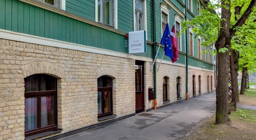Janne Hotel Riga Exterior foto